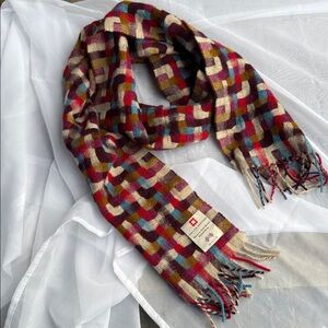 English Heritage pure merino Wool Red and Purple Weave Scarf